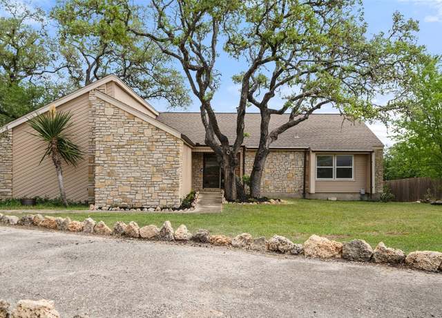 Property at 67 Augusta Dr, Wimberley, TX 78676, 3 beds, 2 baths