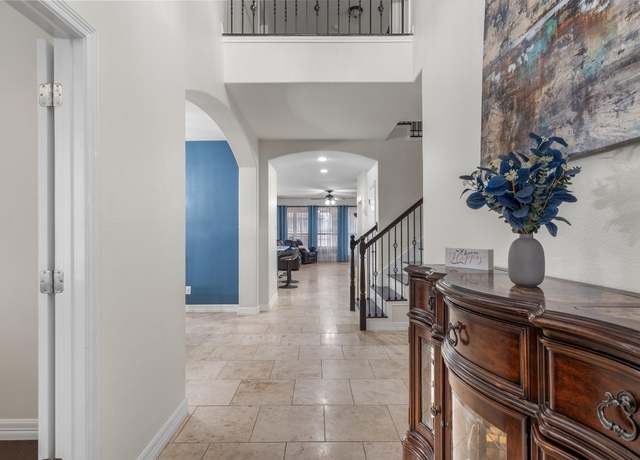 Property at 18928 Wandering Vine Cv, Pflugerville, TX 78660, 5 beds, 3.5 baths