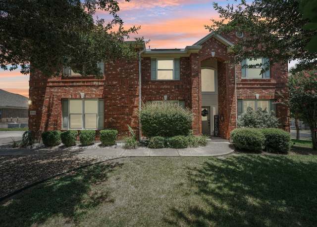 Property at 12421 Gun Metal Dr, Austin, TX 78739, 5 beds, 3.5 baths