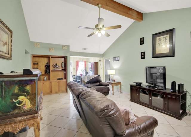 Property at 1713 Parkside Cir, Round Rock, TX 78664, 3 beds, 2 baths