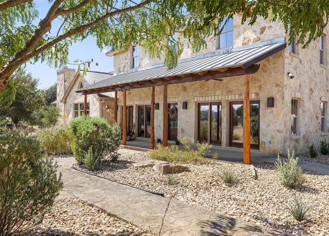 Property at 1120 Canyon View Rd, Dripping Springs, TX 78620, 4 beds, 3.5 baths