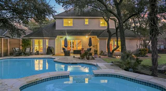 Property at 10619 Indigo Broom Loop, Austin, TX 78733, 5 beds, 3 baths