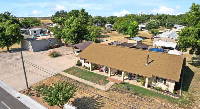 Photo of 502 S Bounds St, Thrall, TX 76578