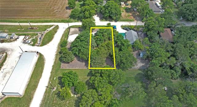 Photo of 805 E Lamb Lot 9, Granger, TX 76530