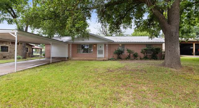 Photo of 817 Wheeler St, Mason, TX 76856