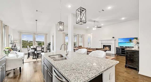 Photo of 7913 Turnback Ledge Trl, Lago Vista, TX 78645