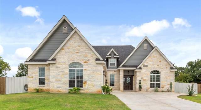 Photo of 822 Savannah Cv, Elgin, TX 78621