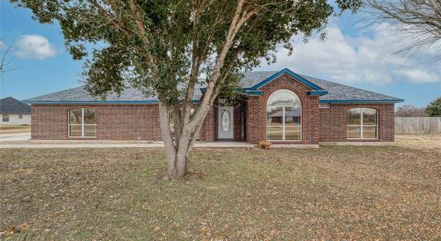 Photo of 233 Thomas Dr, Martindale, TX 78655
