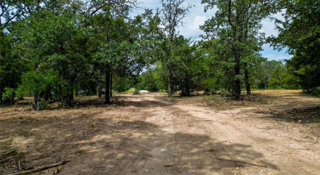 Photo of 499 Bridgestone Ct, Lockhart, TX 78644