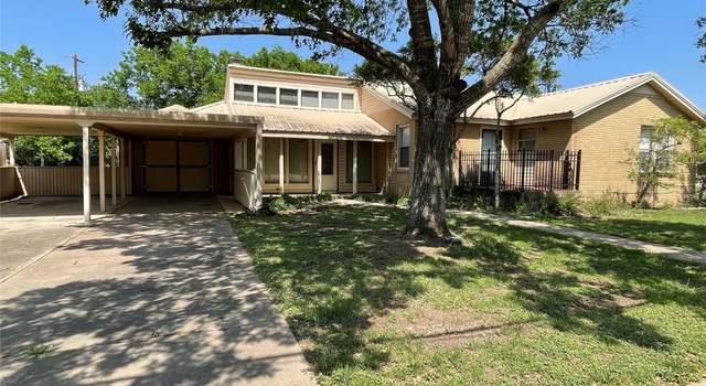 Photo of 425 W Vaughan St, Bertram, TX 78605