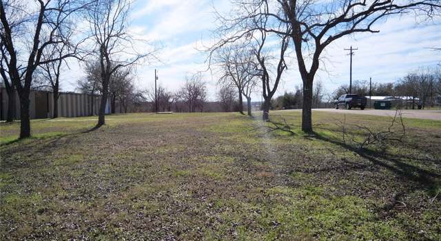 Photo of 123 Lazy River Ln, Elgin, TX 78621