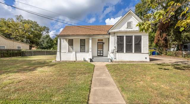 Photo of 1125 Saint Peter St, Gonzales, TX 78629