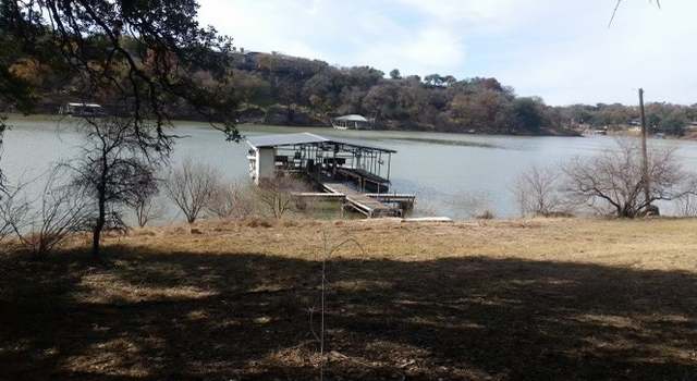 Photo of 24803 Lakeview Dr, Spicewood, TX 78669