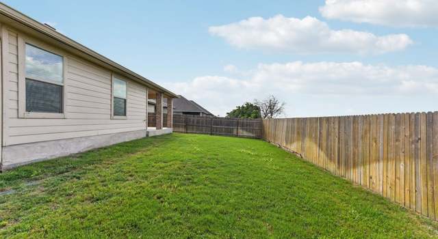 Photo of 133 Nathaniel Dr, Taylor, TX 76574