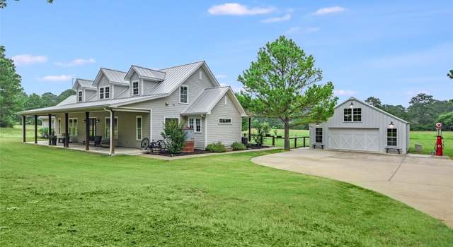 Photo of 168 Pony Express Dr, Smithville, TX 78957
