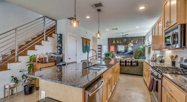 Photo of 6912 Bennetts Ave Unit A, Austin, TX 78752