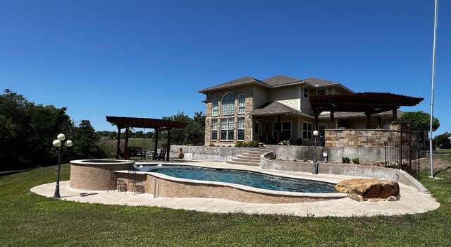 Photo of 270 Timberlake Dr, La Grange, TX 78945