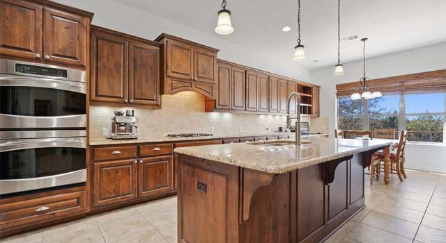 Photo of 172 Mirafield Ln, Austin, TX 78737