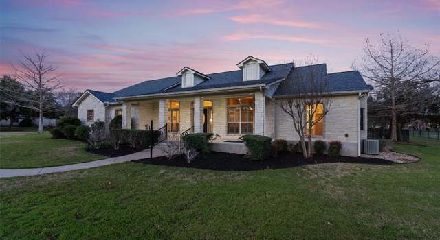 Photo of 112 Ten Oaks Dr, Georgetown, TX 78633