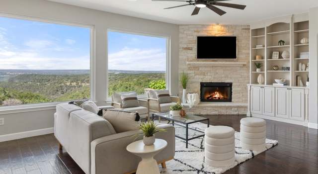 Photo of 10601 Pointe View Dr, Austin, TX 78738