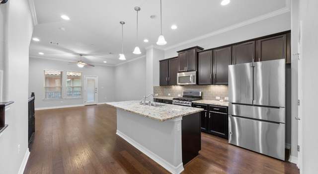 Photo of 12125 Terraza Cir Unit TH62, Austin, TX 78726