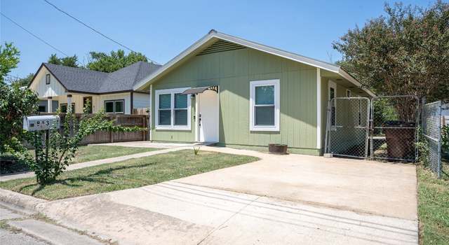 Photo of 813 5th St, Lockhart, TX 78644