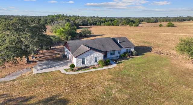 Photo of 935 County Road 280, Harwood, TX 78632