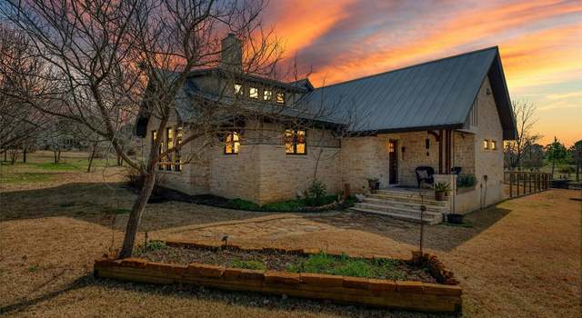 Photo of 128 Bridle Ct, Bastrop, TX 78602