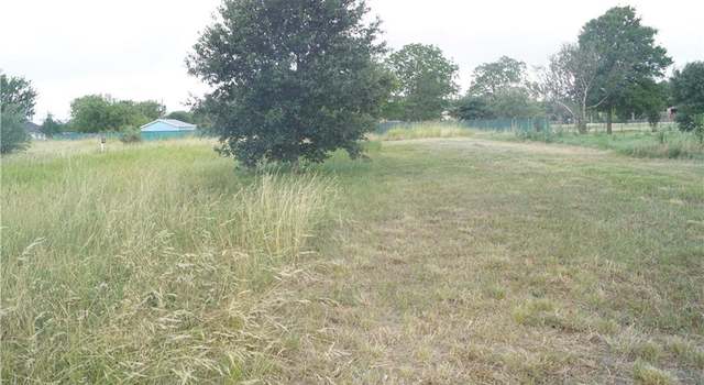 Photo of TBD Ellis St, Paige, TX 78659