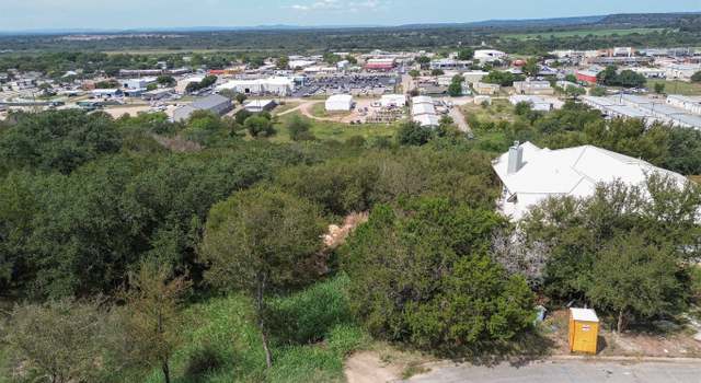 Photo of 1108 Monterrey Oak Cir, Marble Falls, TX 78654