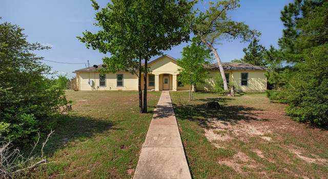Photo of 180 Jim Bowie Dr, Paige, TX 78659