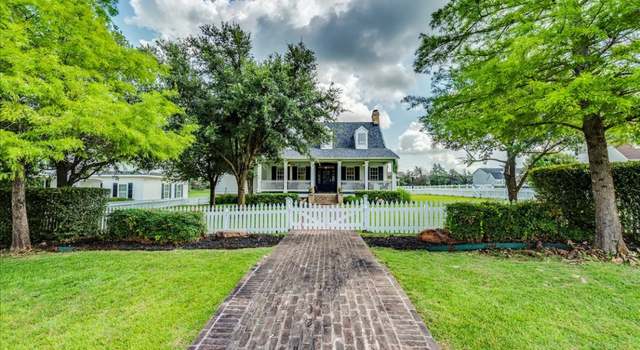Photo of 1145 Trebled Waters Trl, Driftwood, TX 78619