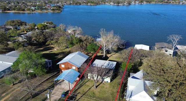 Photo of 407 W Lakeshore Dr, Sunrise Beach, TX 78643