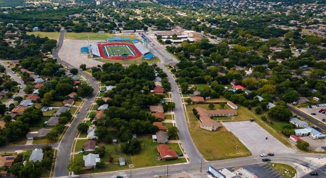 Photo of 107 Hardeman St, Copperas Cove, TX 76522
