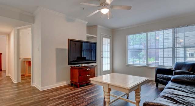Photo of 501 W 26th St #102, Austin, TX 78705