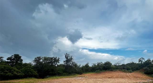Photo of 313 Kahana Ln, Bastrop, TX 78602