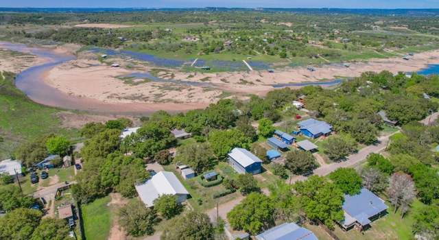 Photo of 122 Ridge Dr, Spicewood, TX 78669