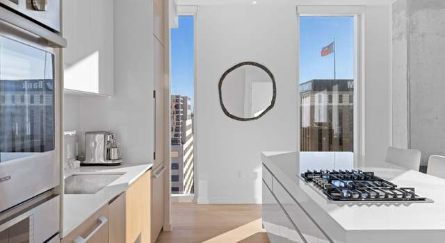 Photo of 313 W 17th St #1605, Austin, TX 78701