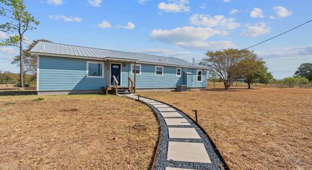 Photo of 154 Caracara Ln, Dale, TX 78616