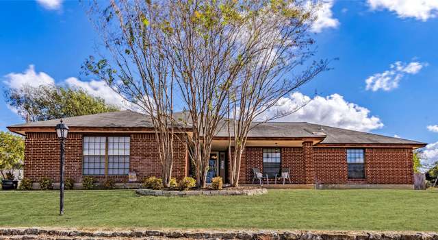 Photo of 131 Maple Dr, Mountain City, TX 78610