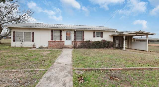 Photo of 827 Wade St, Tow, TX 78672