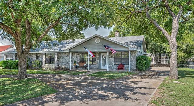 Photo of 204 N Lamar St, Little River Academy, TX 76554