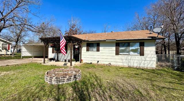 Photo of 607 N Avenue H, Elgin, TX 78621