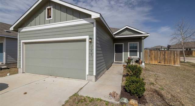 Photo of 108 Vulcan Dr, Jarrell, TX 76537
