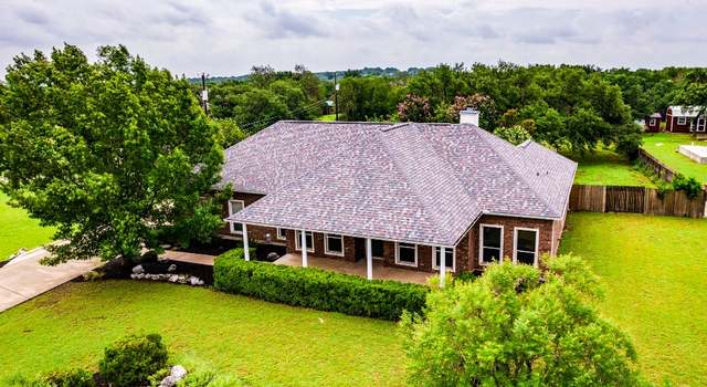 Photo of 1205 Mountain View Dr, San Marcos, TX 78666