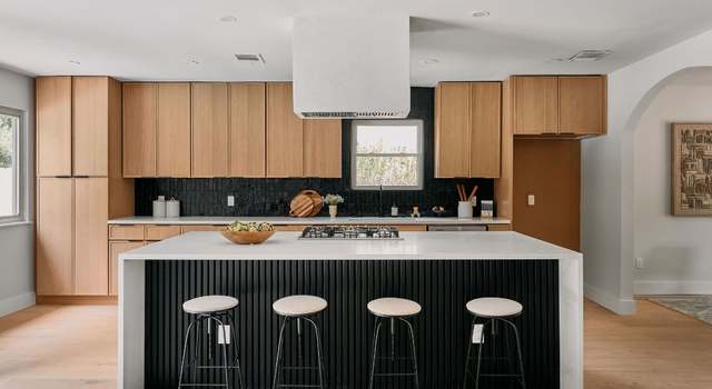 Photo of 13108 Kellies Farm Ln, Austin, TX 78727