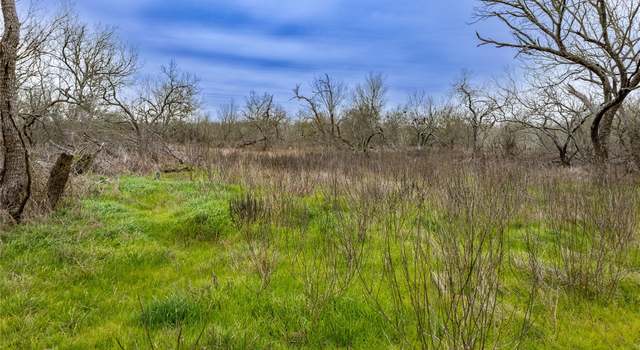 Photo of 401 Union Hill Rd, Luling, TX 78648