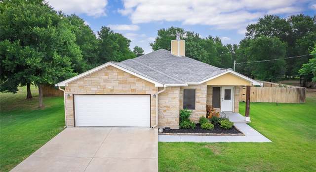 Photo of 116 Naalehu Ct, Bastrop, TX 78602