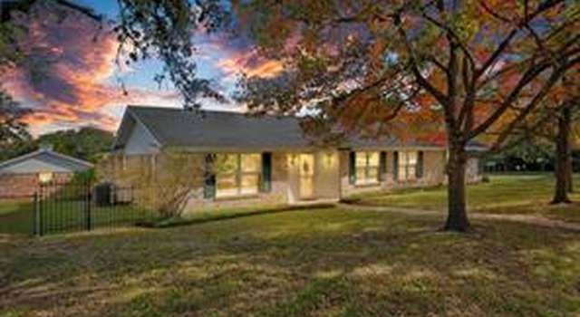 Photo of 7500 Dawn Hill Cir, Austin, TX 78736