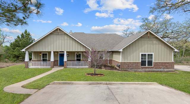 Photo of 148 Woodland Ct, Bastrop, TX 78602
